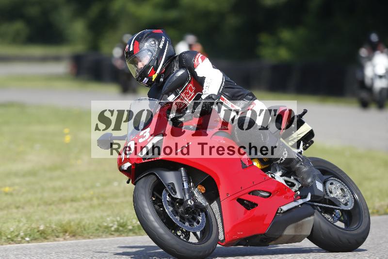 Archiv-2025/26 11.06.2025 Peter Studer have fun ADR/Gruppe blau/103